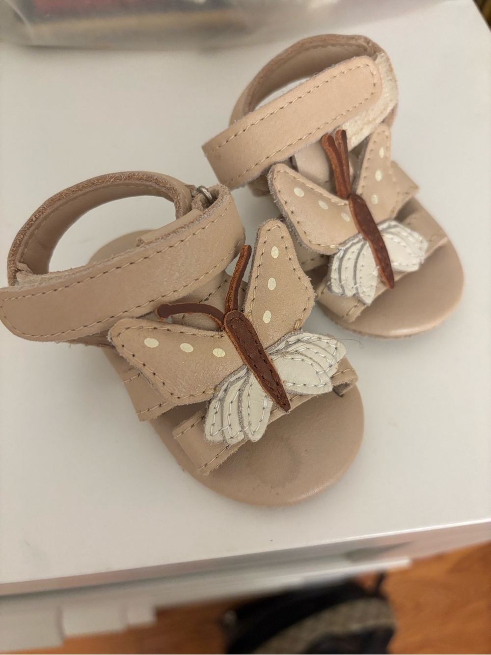 Toddler Neutral leather Butterfly Strap Sandals - Comfortable Velcro Closure